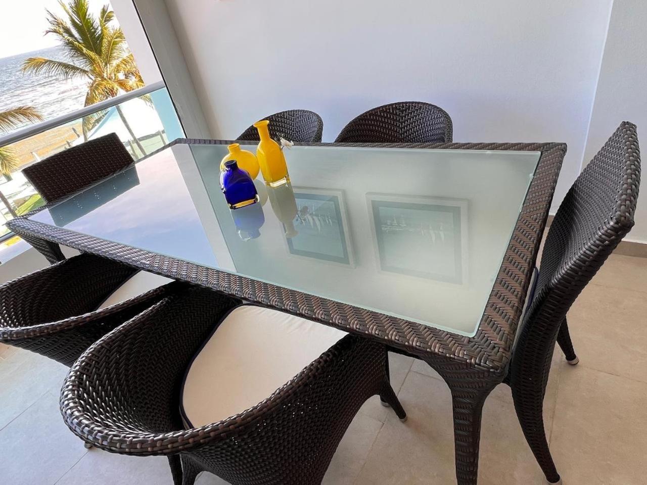 Marbella-Seaview-Frontbeach-Cozy-3Br-4Bds-8Pax-Wifi Apartment ฆวนโดลีโอ ภายนอก รูปภาพ